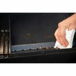 Pit Boss Ceramic Coated Griddle Insert And Cooking Grates Set - 800 Series -Ash Roamer Sales Store 40628 GriddleInsert Lifestyle 003 b069e672 8fdd 4c9d 87b9 a10232590d89