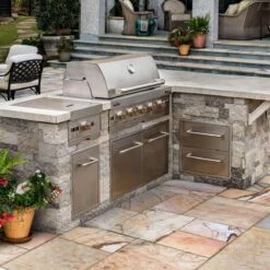 5-Burner Grill -Ash Roamer Sales Store 463277519 lifestyle 2