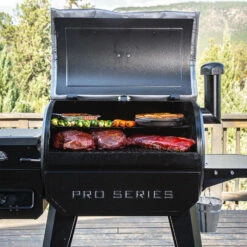 Pit Boss 700 Series Insulated Grill Blanket -Ash Roamer Sales Store 67341 700 Insulated Blanket Lifestyle 014