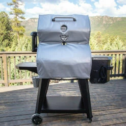 Pit Boss 700 Series Insulated Grill Blanket -Ash Roamer Sales Store 67341 700 Insulated Blanket Lifestyle 015